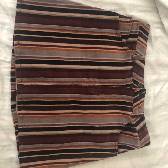 BRAND NEW (no tags) skirt - Picture 1 of 3